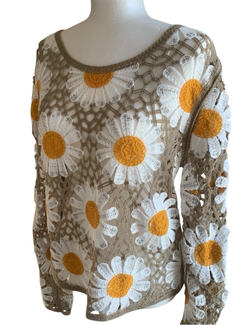 🌼Crochet Daisy Lace Sheer Top Long Sleeve White Yellow Taupe L - Picture 4 of 14